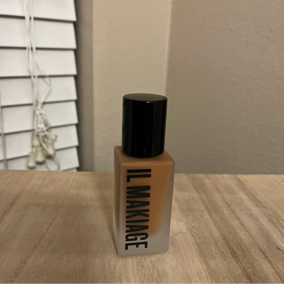 NIB IL Makiage Woke Up Like This Liquid Foundation #220 - Picture 4 of 5